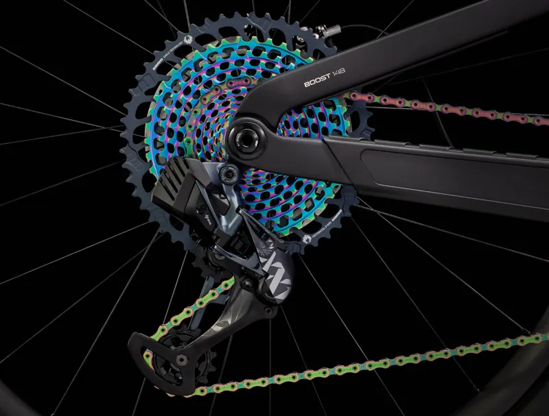 Trek Slash 9.9 XX1 FA Enduro Full Suspension Mountain Bike 2023 in Matte Deep Smoke-2